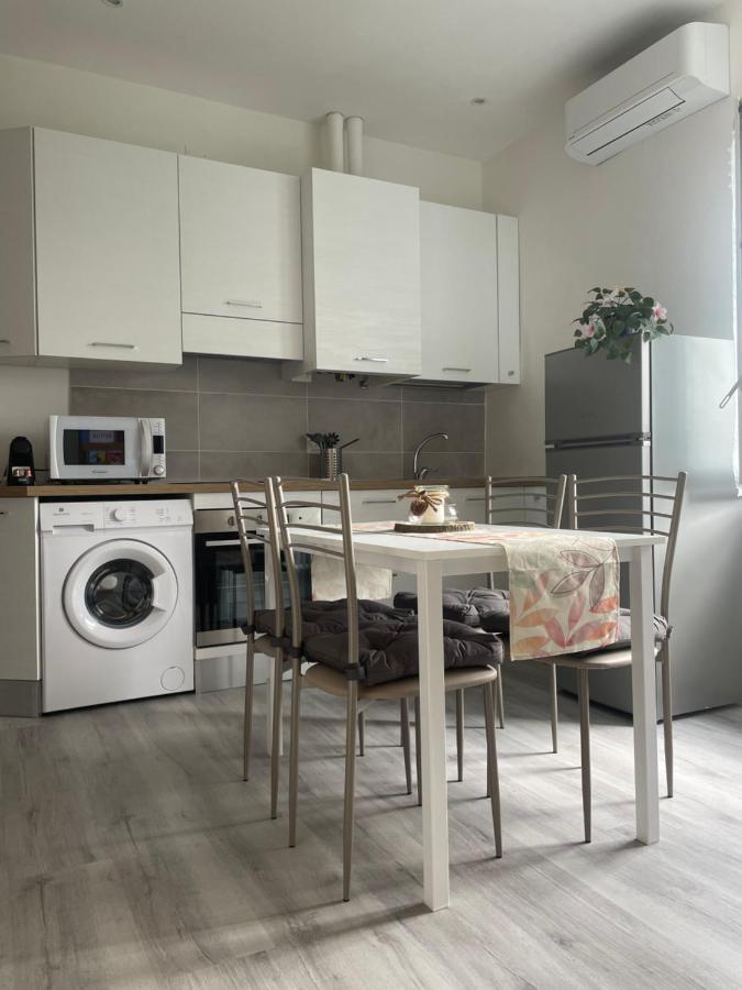 Residenza Il Melograno Fiera Apartment Verona Ngoại thất bức ảnh